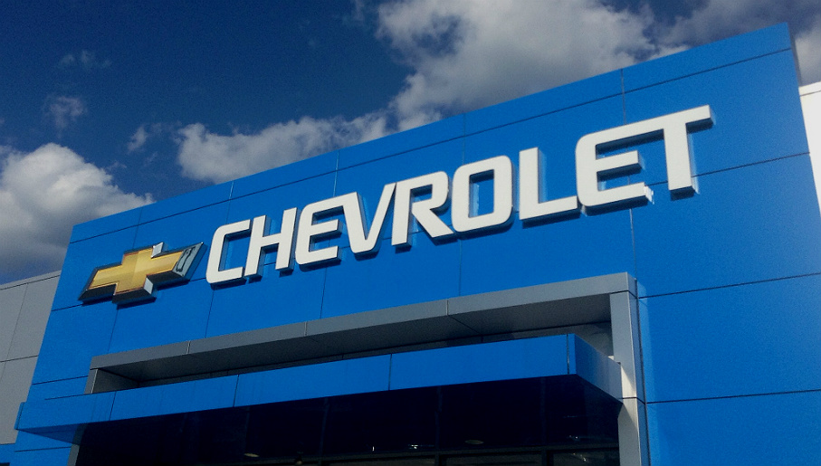 chevy-dealership-storefront